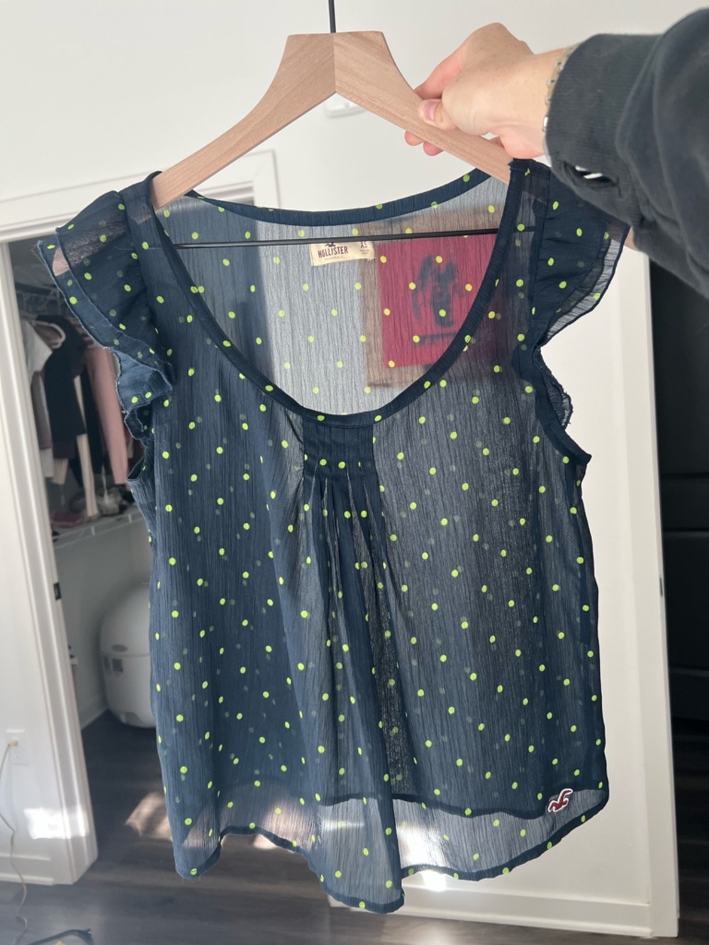 Hollister Navy Sheer Polka Dot Flutter Sleeve Blouse - Navy/Neon Green